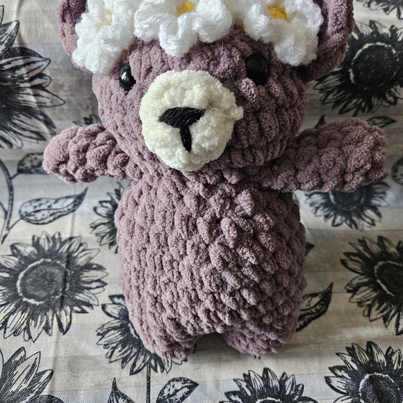 Crochet Daisy Flower Bear Amigurumi Doll Plushie - Picture 9 of 9